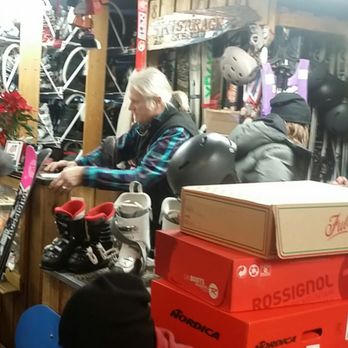 Buzz's Boards - Buzz at work - Sports Wear Near Me - Vail, Colorado Buzz's Boards - Buzz at work - Sports Wear Near Me - Vail, Colorado