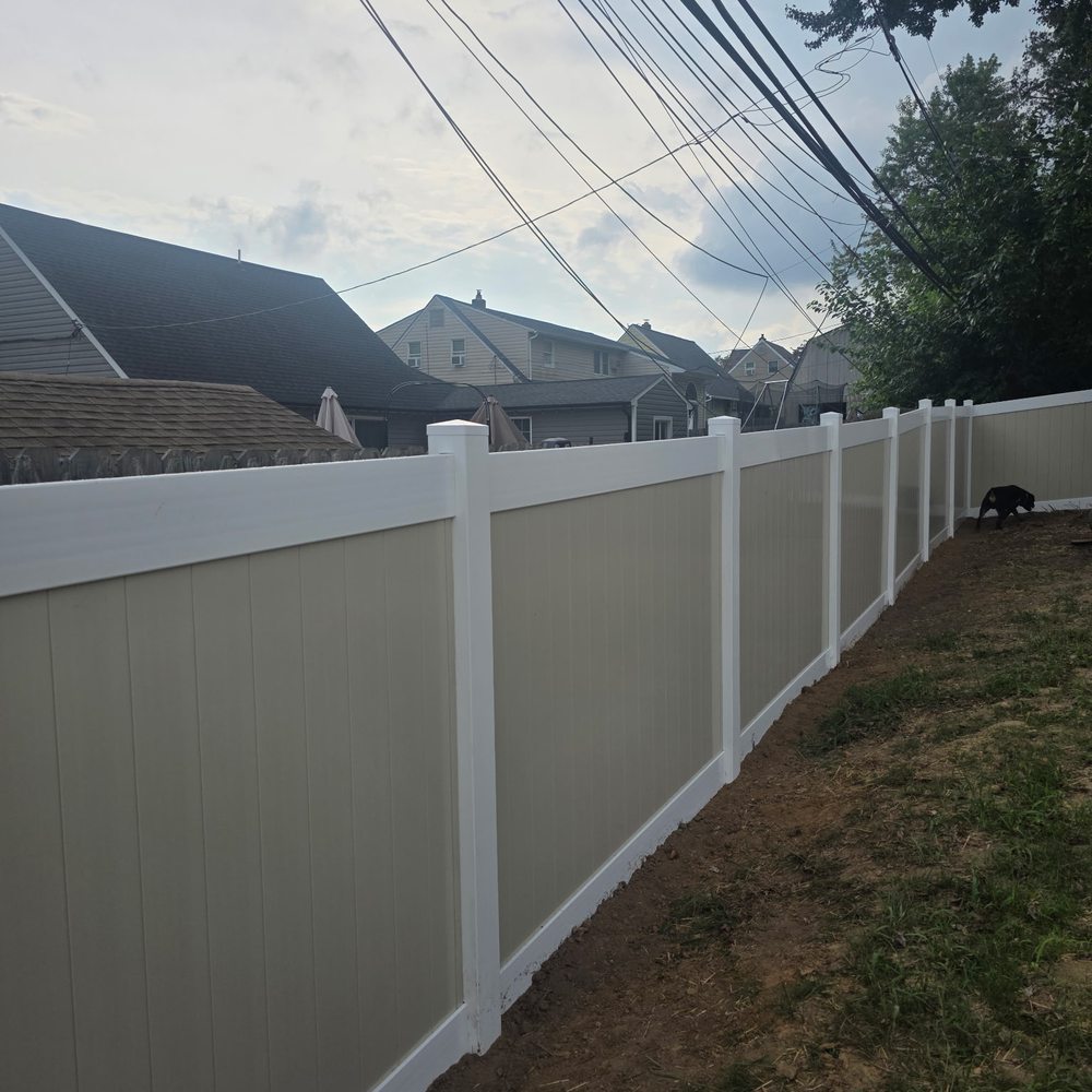 Straightforward Fence - Fences & Gates Near Me - Levittown, Pennsylvania Straightforward Fence - Fences & Gates Near Me - Levittown, Pennsylvania