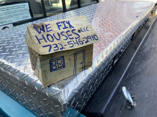 We Fix Houses