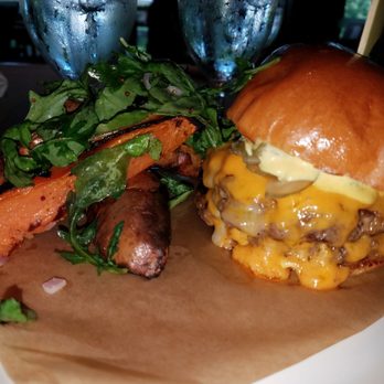 The Grove - Texas burger and roasted sweet potatoes - New American Near Me - Houston, Texas
