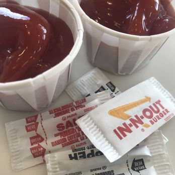 In-N-Out Burger - Burgers Near Me - Lebec, California