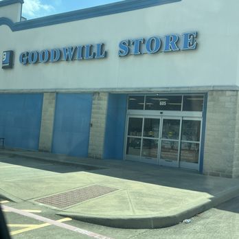 Goodwill - Thrift Stores Near Me - Plano, Texas