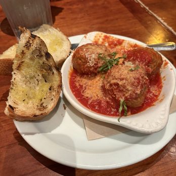Paesanos - House Meatballs - Italian Near Me - Davis, California