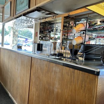 Peter's Cafe - Bar area - American Near Me - Millbrae, California