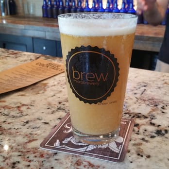 Brew - Bananaweizen. Delicious for you non beer drinkers. - Breweries Near Me - Windsor, Ontario Brew - Bananaweizen. Delicious for you non beer drinkers. - Breweries Near Me - Windsor, Ontario