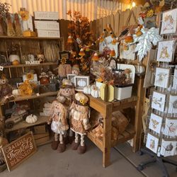 Mother Nature's Farm - Holiday boutique October 2025