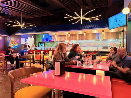 Hot Noods Noodle Bar by null