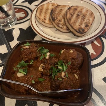 Tabernilla - Meatballs with an extra side of bread - Spanish Near Me - Laredo, Texas Tabernilla - Meatballs with an extra side of bread - Spanish Near Me - Laredo, Texas