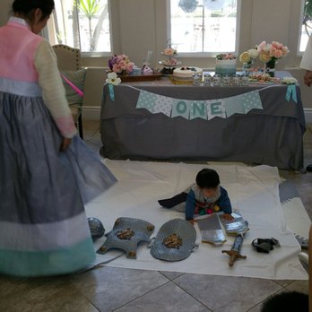 Kuak's Hanbok - Women's Clothing Near Me - Fullerton, California Kuak's Hanbok - Women's Clothing Near Me - Fullerton, California