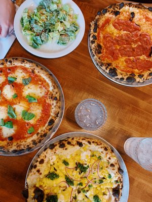MOZZ Artisan Pizza by null