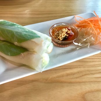 Coco Thai Cuisine - Vegan Basil Rolls with Tofu #VEGAN - Thai Near Me - Orlando, Florida