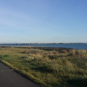 Alameda Beach - Beaches Near Me - Alameda, California