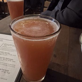 Elliot's Wood Fired Kitchen & Tap - Three Tigers Slam Days - Pizza Near Me - Pataskala, Ohio