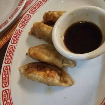 Gourmet Kitchen - Potstickers 9/10 YUM!!  You get 6 we ate 2. - Chinese Near Me - Oroville, California