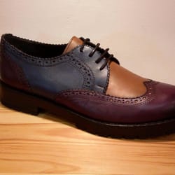 BOUTIQUE boutique & The SHOE STORE next door - Miz Mooz, A.S.98, Loints, Rovers