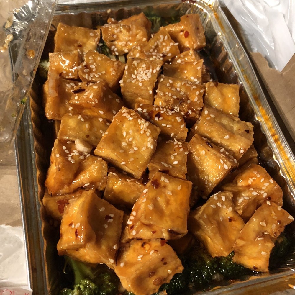 Great Wall Chinese Restaurant - Seasoned tofu - very good but wish the sauce was on the side, it's drenching. Sauce is yummy though, sweet & spicy! - Chinese Near Me - Denver, Colorado