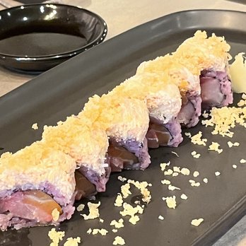 Kuro Sushi - Sushi Bars Near Me - Bellevue, Washington Kuro Sushi - Sushi Bars Near Me - Bellevue, Washington