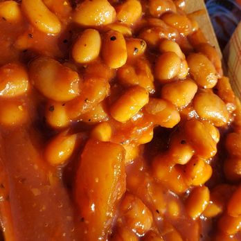 Red White & Que Smokehouse - BBQ Baked Beans in All Their Delicious Glory!! [Hunks of Pineapple] - Barbeque Near Me - Green brook, New Jersey