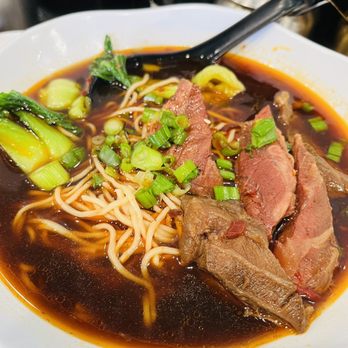 Thumbling - Beef noodle soup - Shanghainese Near Me - West Covina, California Thumbling - Beef noodle soup - Shanghainese Near Me - West Covina, California