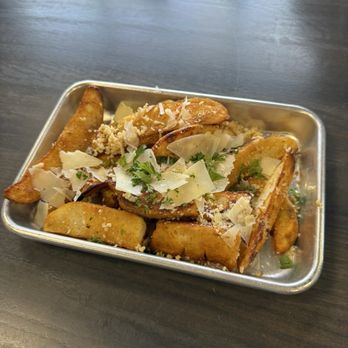 R Town Pizza - Jojo Potatoes - Pizza Near Me - Reno, Nevada R Town Pizza - Jojo Potatoes - Pizza Near Me - Reno, Nevada