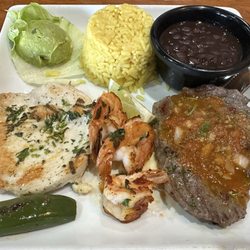 El Kiche Bakery - Combo Chapin with churrasco , chicken breast & shrimp . Amazingly delicious!