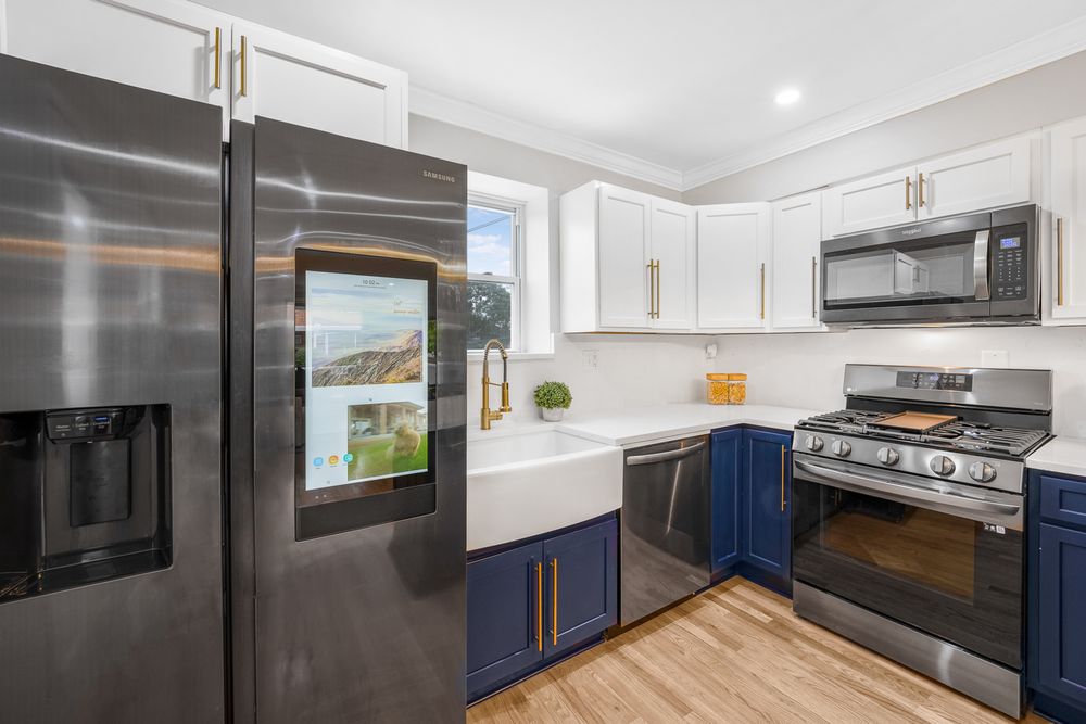 Slide of MACK Home Renovations