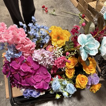 International Silk Flowers - Florists Near Me - Los Angeles, California