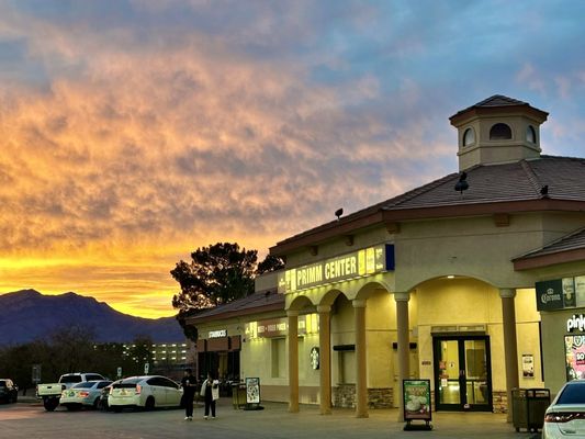 Pinkbox Doughnuts by null