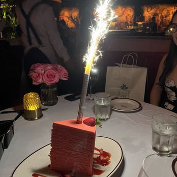 Drake's - Strawberry Cake - New American Near Me - Dallas, Texas