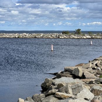The Dockside - Green Bay - Seafood Near Me - Oconto, Wisconsin