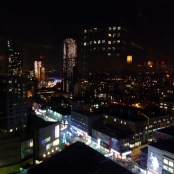 Kimoto Rooftop - The view from Kimoto Rooftop Beer Garden in Brooklyn. - Asian Fusion Near Me - Brooklyn, New York Kimoto Rooftop - The view from Kimoto Rooftop Beer Garden in Brooklyn. - Asian Fusion Near Me - Brooklyn, New York
