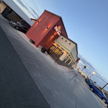 Del Taco - Fast Food Near Me - Barstow, California Del Taco - Fast Food Near Me - Barstow, California