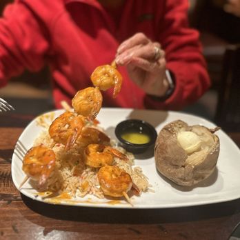 LongHorn Steakhouse - Shrimp dinner - Steakhouses Near Me - Norridge, Illinois