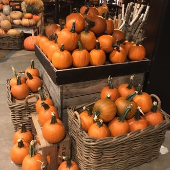 Westborn Market - a display of pumpkins - Delis Near Me - Plymouth, Michigan Westborn Market - a display of pumpkins - Delis Near Me - Plymouth, Michigan