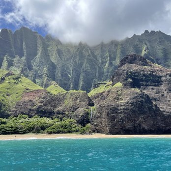 Na Pali Experience - Na Pali Coast - Boating Near Me - Kekaha, Hawaii Na Pali Experience - Na Pali Coast - Boating Near Me - Kekaha, Hawaii