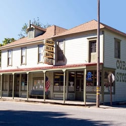 Corner Store - Source: http://www.noehill.com/yolo/