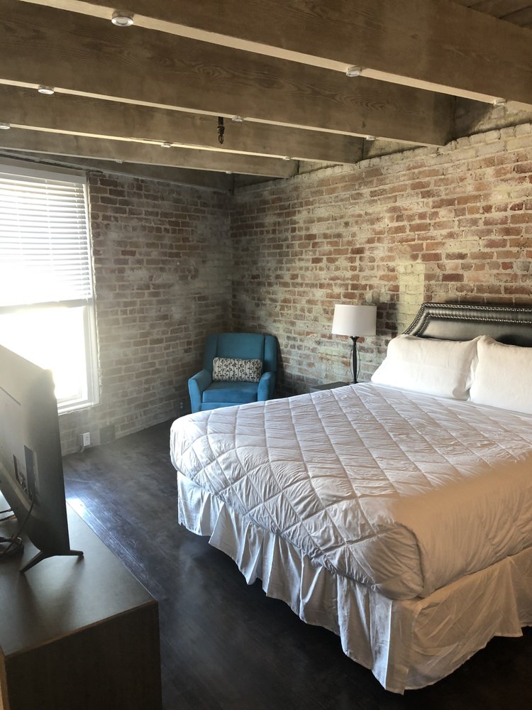 GOTHAM LOFTS Updated June 2024 35 Photos 320 Andrew Higgins, New