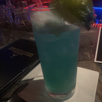Long Beach Unified Bar & Lounge - Cocktail Bars Near Me - Long Beach, California Long Beach Unified Bar & Lounge - Cocktail Bars Near Me - Long Beach, California