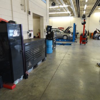 Auto Tech Centers - Tires Near Me - Huntley, Illinois