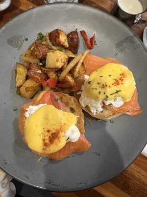 The Highlands by null