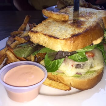 Herm's Inn - Baja burger - Breakfast & Brunch Near Me - Logan, Utah
