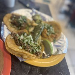 Taqueria Los Pingüinos - Taco dinner