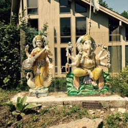 Hindu Mandir - Hindu Mandir