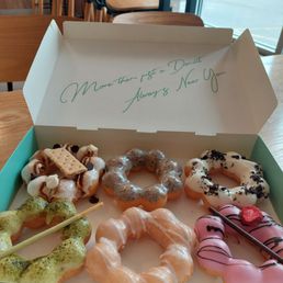 6 assorted 6 assorted