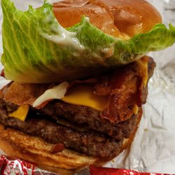 Wendy's - Seriously? Worst looking burger I think I've ever seen