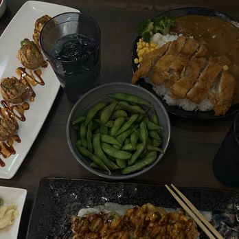 Hanamaru Sushi - vegan fried avocado roll, vegan spicy tuna on crispy rice, edamame, regular Chicken cutlet curry - Ramen Near Me - La Habra, California