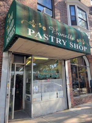Bonelle Pastry Shop
