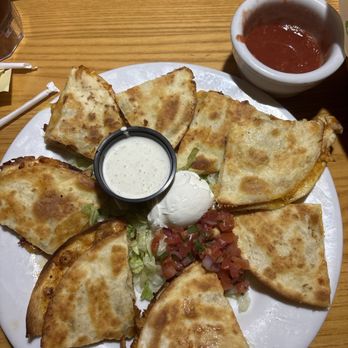 Chili's - Bars Near Me - League City, Texas