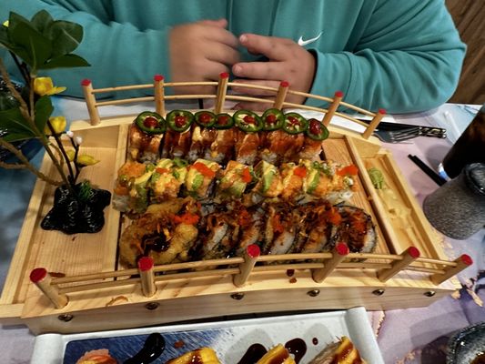 DOZO JAPANESE CUISINE by null