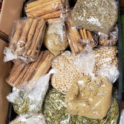 El Guero Fresh Market - Herbs, cinnamon sticks, beans, seeds